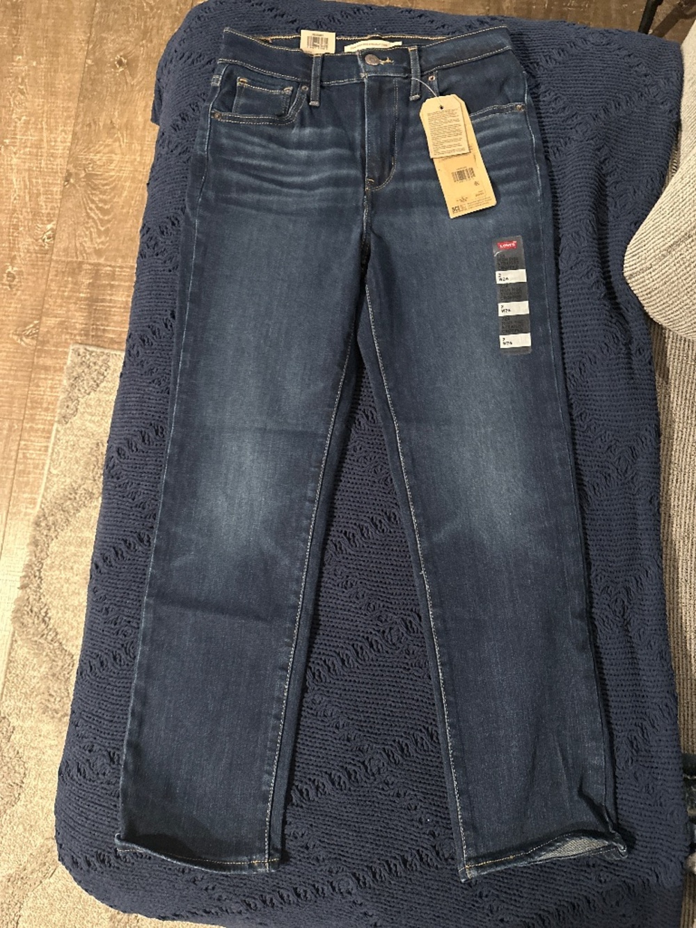 Levi’s high rise straight crop jeans